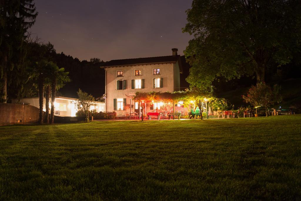 Hotel Ostello&Camping Riposo Losone Exterior foto